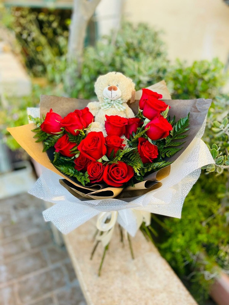 Rose Bouquet incl. Soft Toy