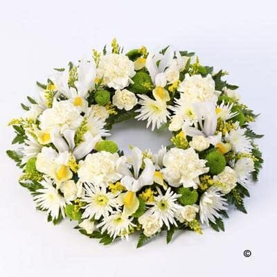 Classic Wreath Yellow and Cream