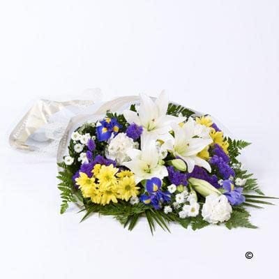 [Mixed Flowers in Cellophane] Mixed Flowers in Cellophane